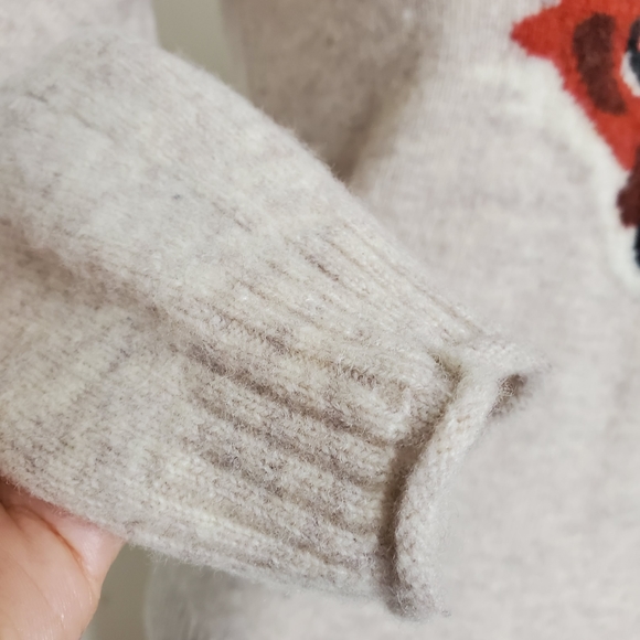 Wool Fox Sweater - Picture 2 of 9